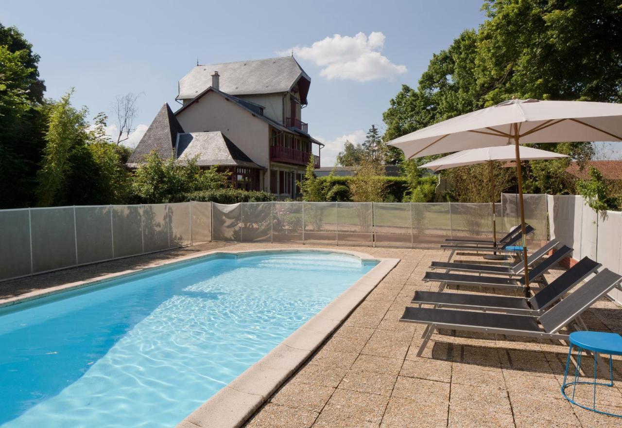 Hotel Le Monde De Charlie Bellerive-sur-Allier Zewnętrze zdjęcie