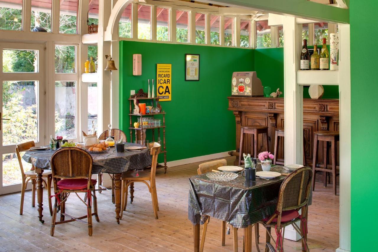 Hotel Le Monde De Charlie Bellerive-sur-Allier Zewnętrze zdjęcie