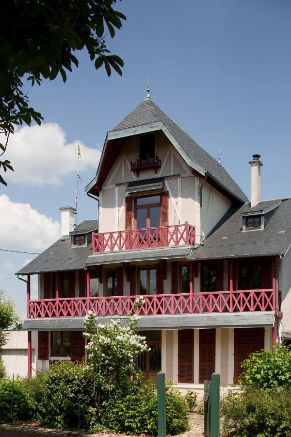 Hotel Le Monde De Charlie Bellerive-sur-Allier Zewnętrze zdjęcie